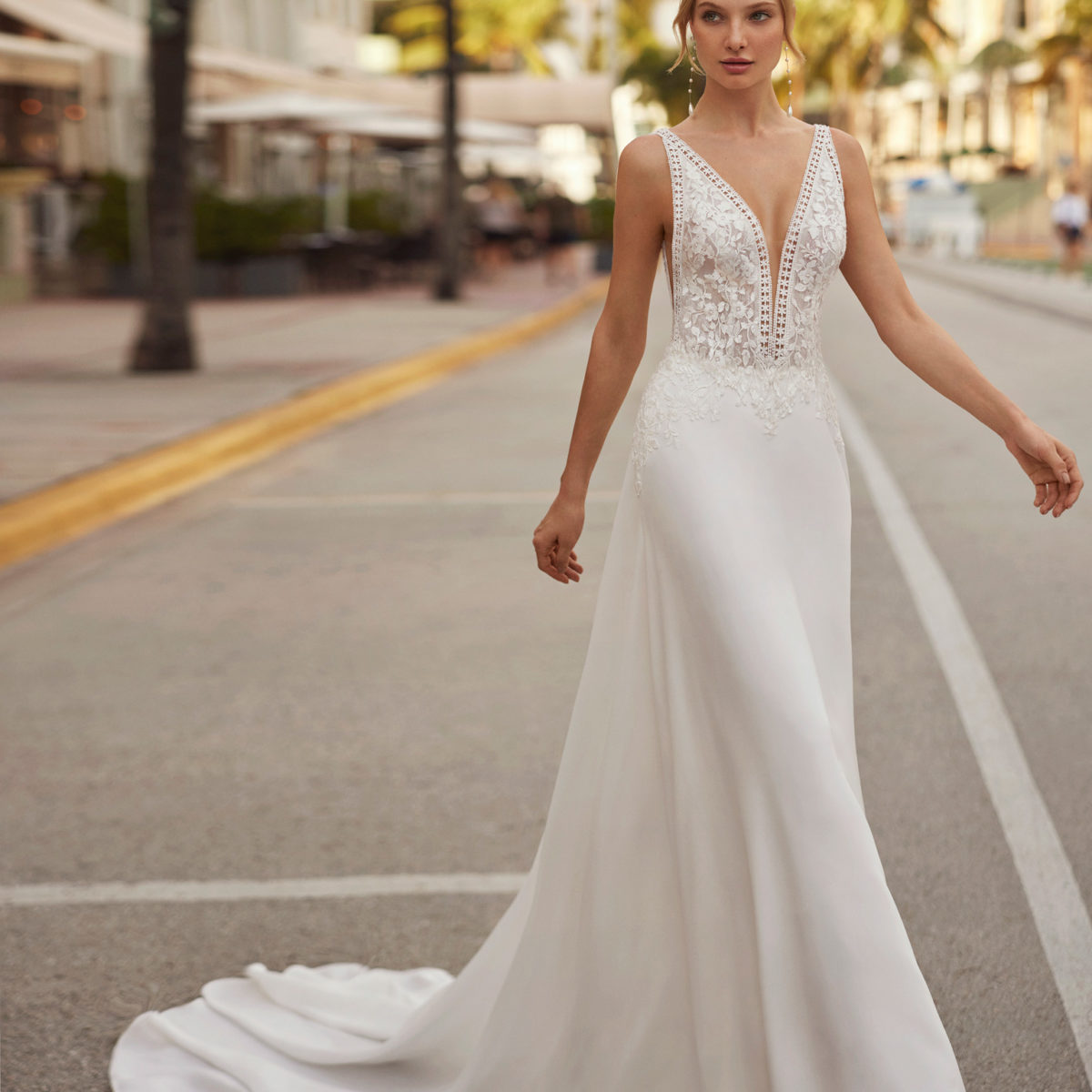 8S10_CANDELA_LUNA_NOVIAS_1 8S10_CANDELA_LUNA_NOVIAS_1